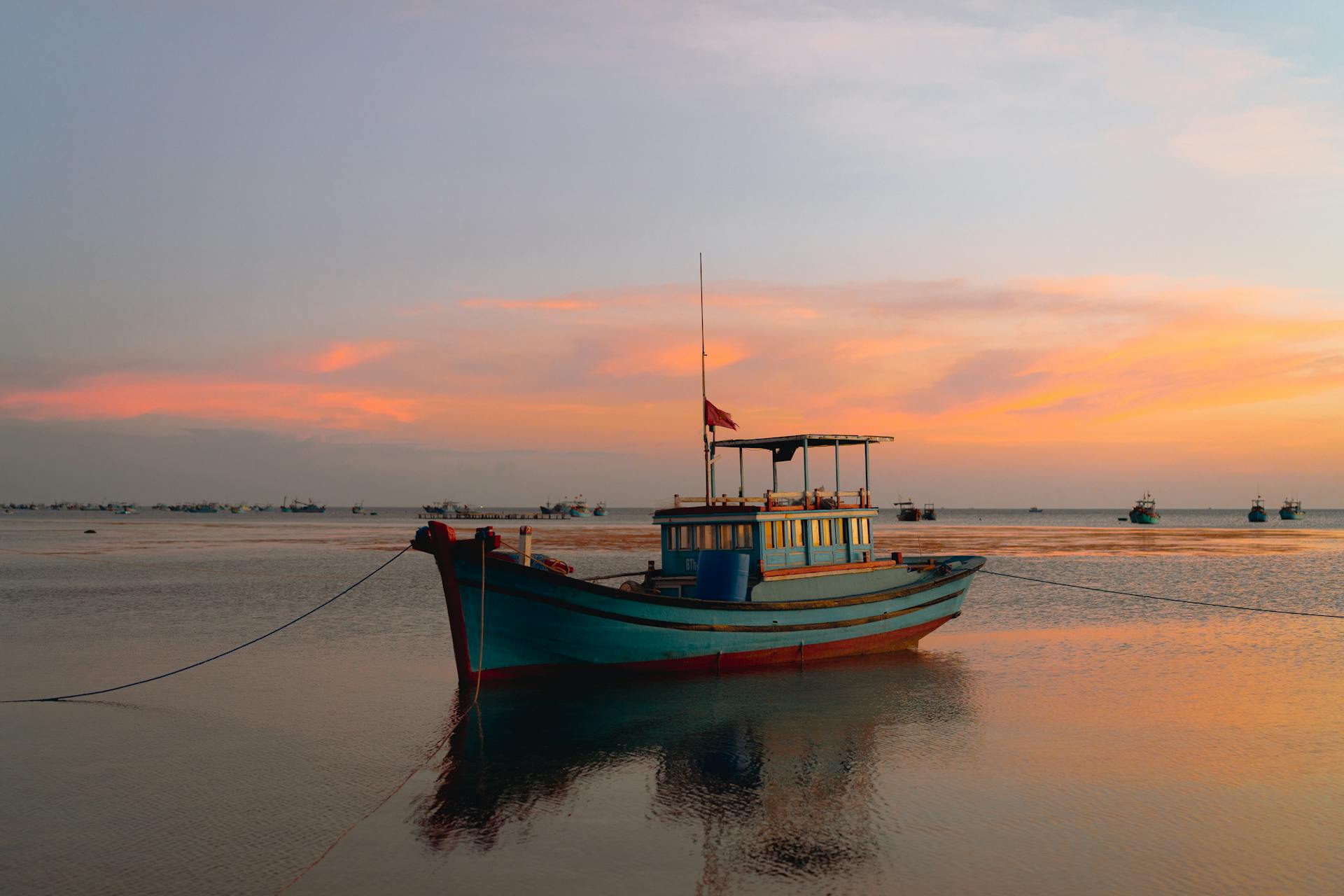 Capture the vibrant beauty of Vietnam’s coastal heritage post-visa